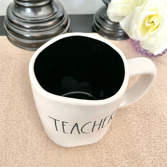 🆕Rae Dunn Ceramic TEACHER Mug - Picture 2 of 2